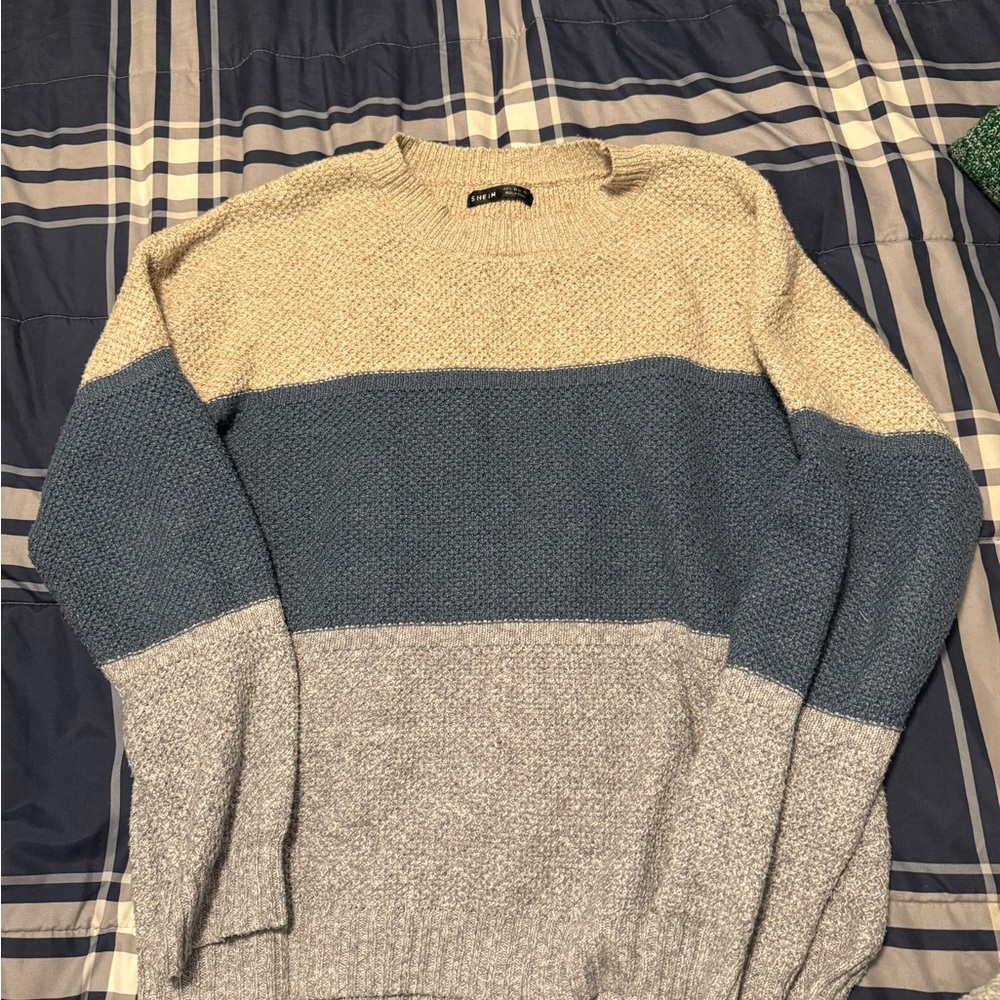 Women’s Crewneck Sweater - Beige, Blue, and Gray